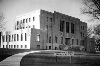 cass-county-iowa-courthouse_blwhite